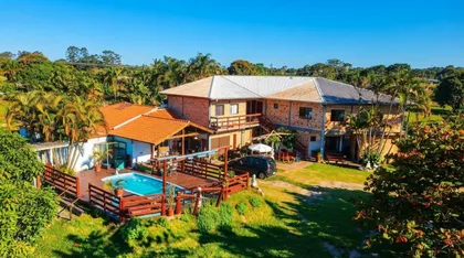 Melhor época para visitar Praia do Rosa em Santa Catarina